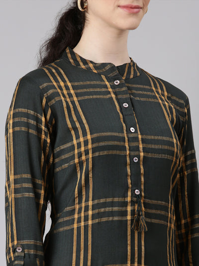 Neerus Olive Straight Casual Striped Kurtas