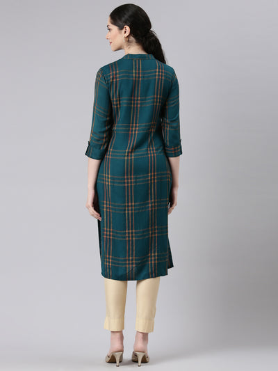 Neerus Green Straight Casual Striped Panelled Kurtas