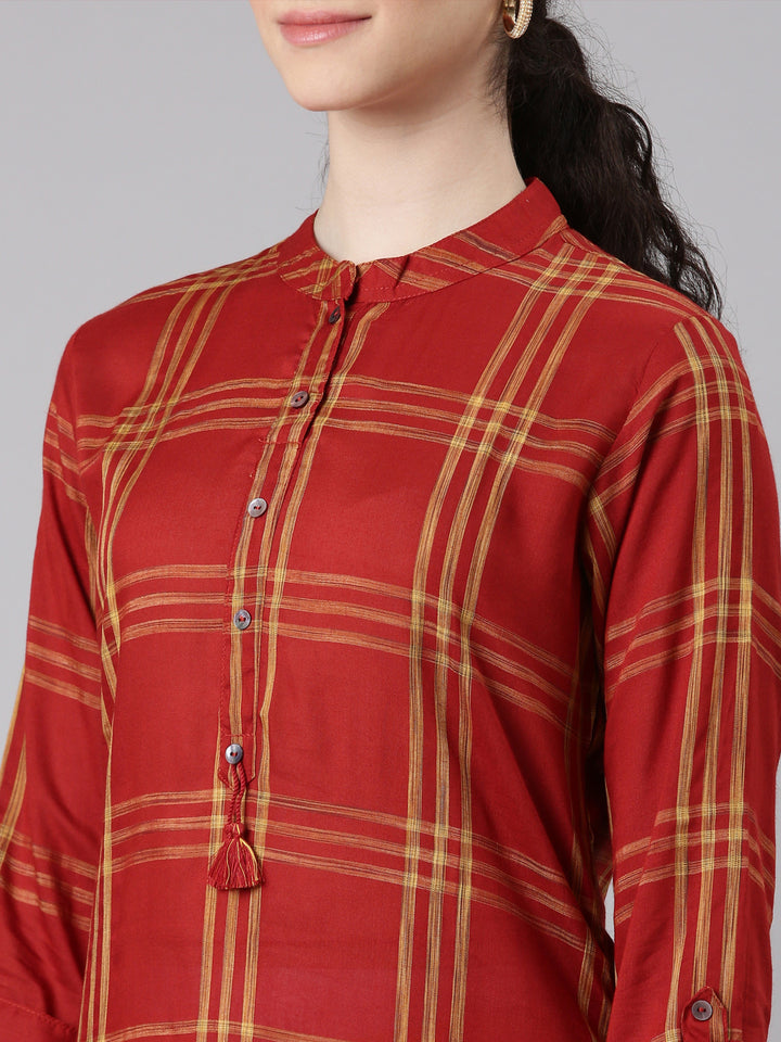 Neerus Red Straight Casual Striped Panelled Kurtas