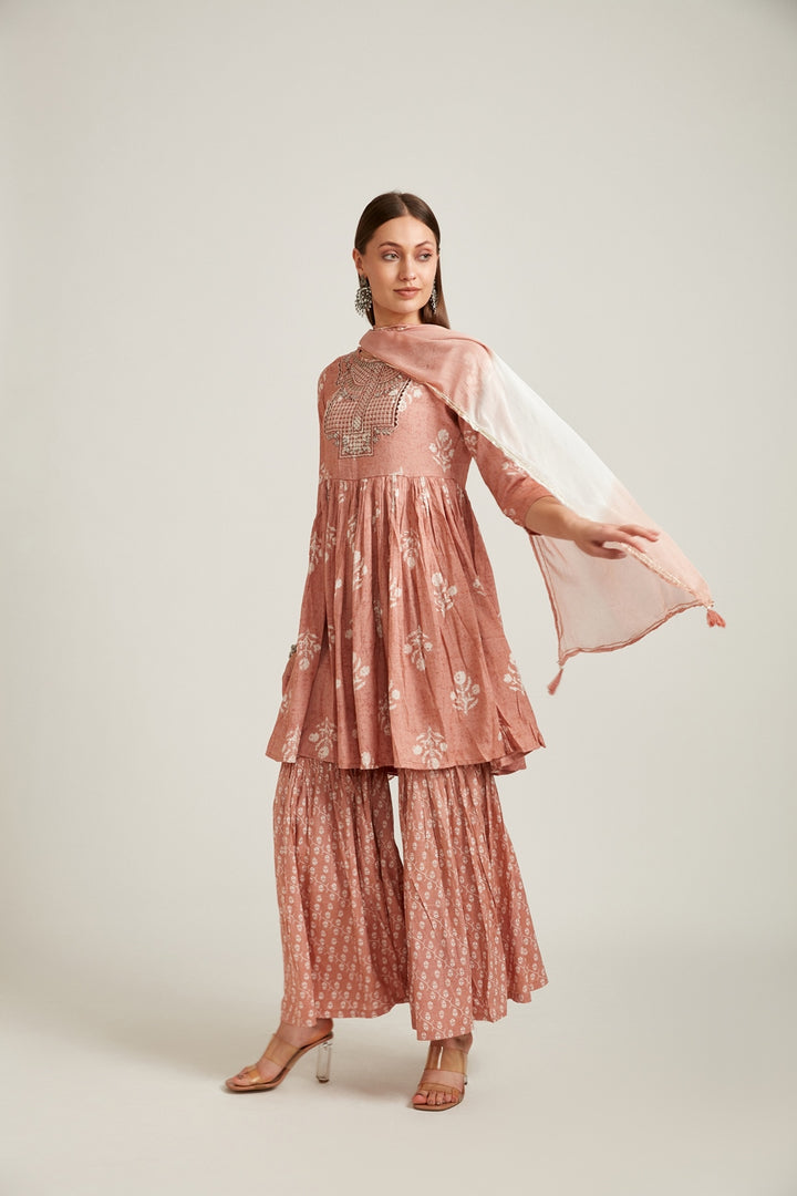 Neerus Women Mauve Striped Pleated Sequinned Kurti With Sharara