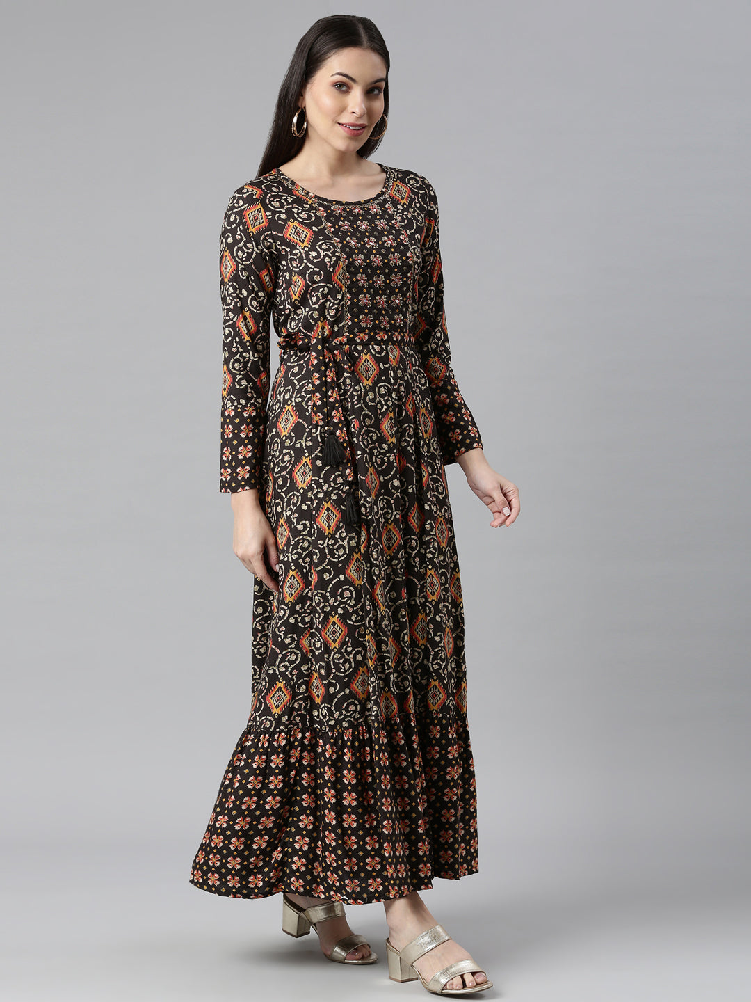 Neerus Green printed Anarkali kurta flared sleeves - side view