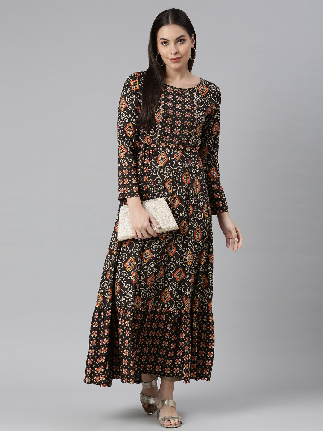 Neerus Green printed Anarkali kurta flared sleeves - detail view 3