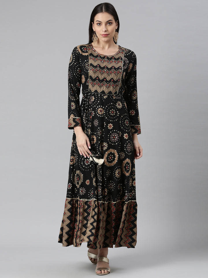 Neerus Black Color Rayon Fabric Floral Kurta