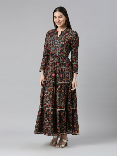 Neerus Women Ethnic Motifs Printed Mirror Work Anarkali Pure Cotton Kurta
