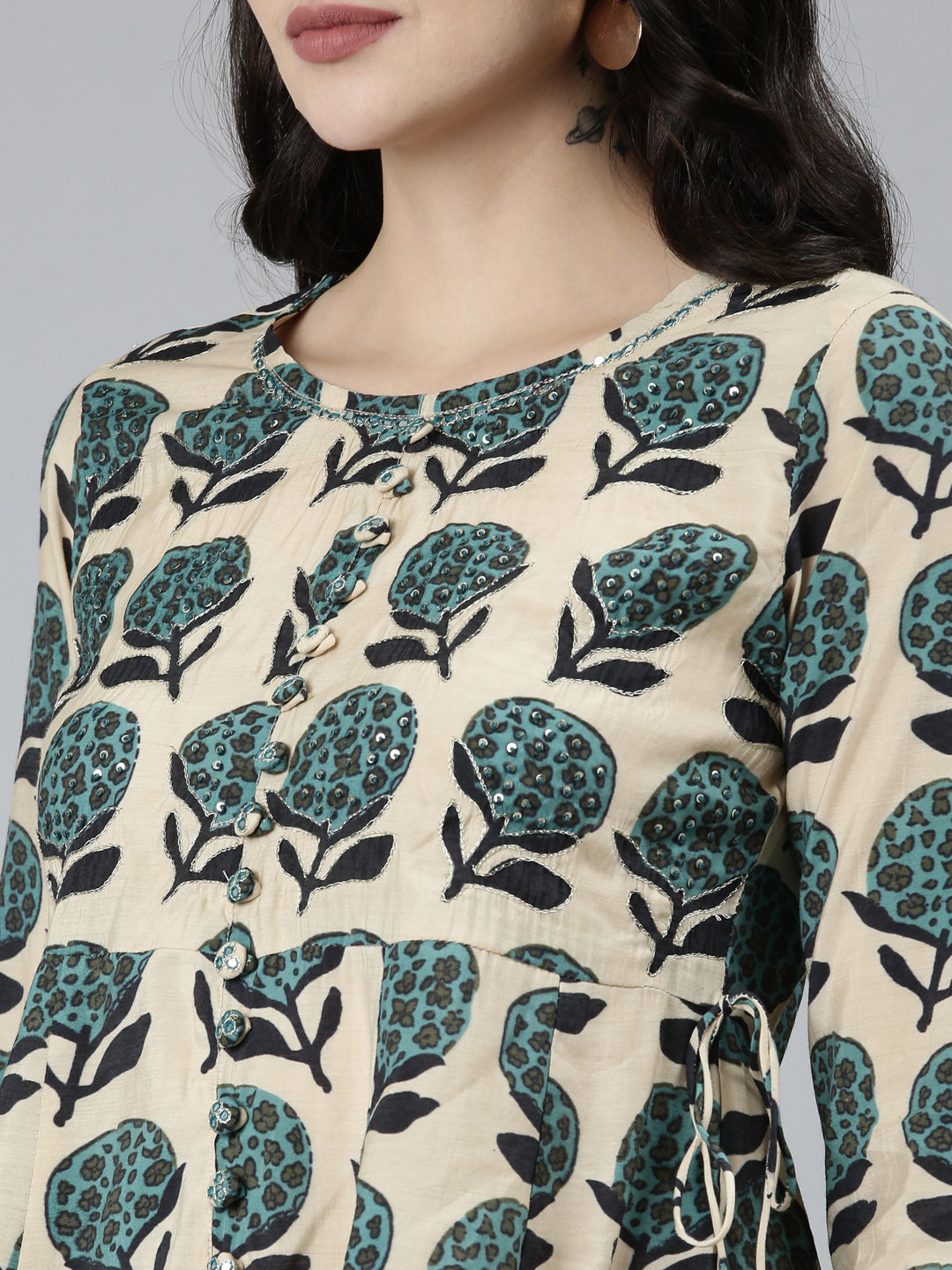 Neerus Green Regular Straight Floral Kurta Sets And Sharara With Dupatta