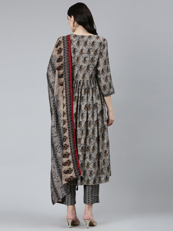 Neerus Grey printed paisley kurta set with trouser and dupatta - side view