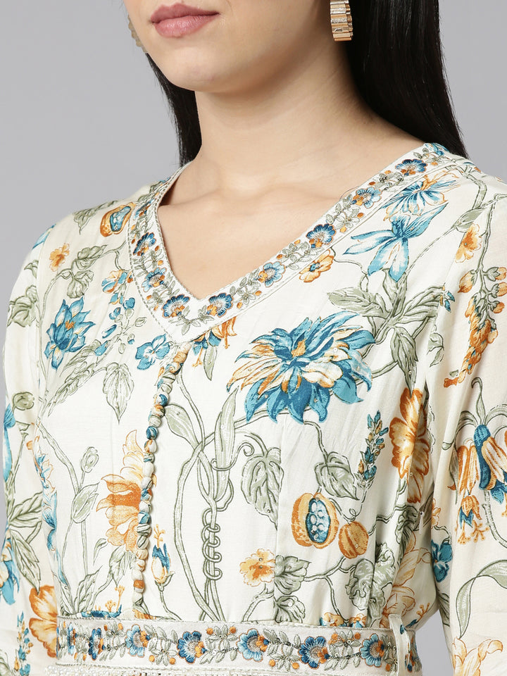 Neerus Beige printed maxi dress - detail view 1