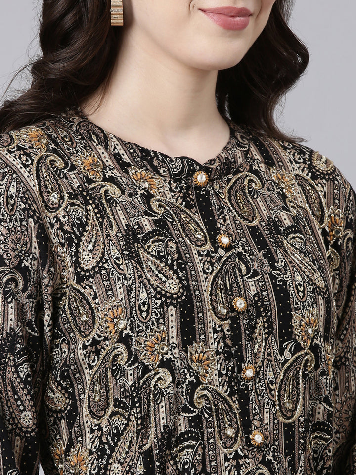 Neerus Black Straight Casual Printed Maxi Dresses