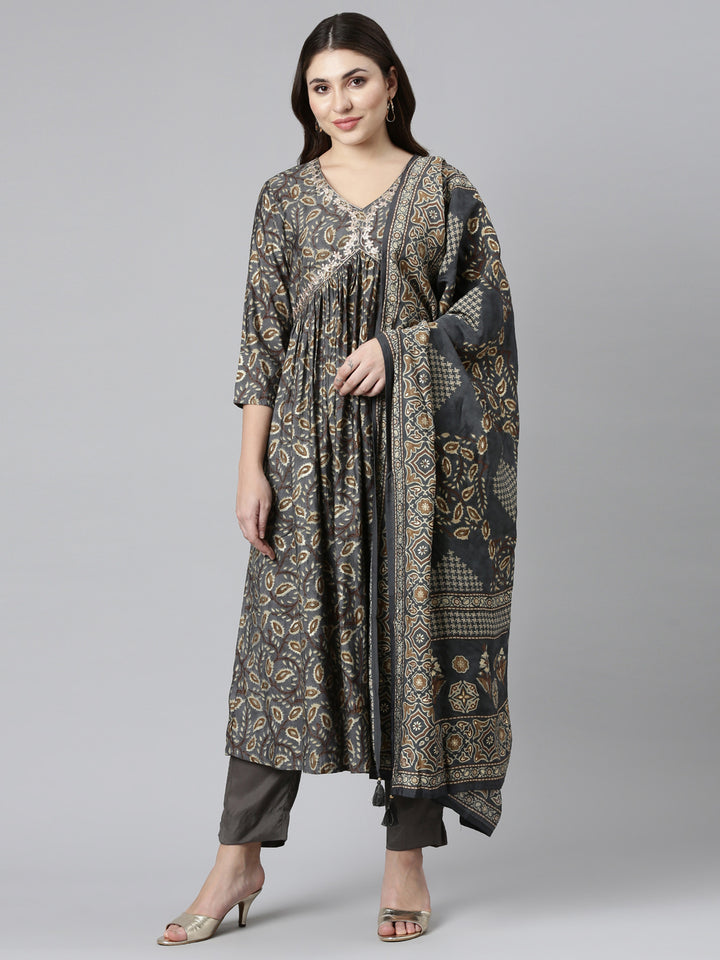 Neerus Grey printed straight kurta set with trouser and dupatta - front view