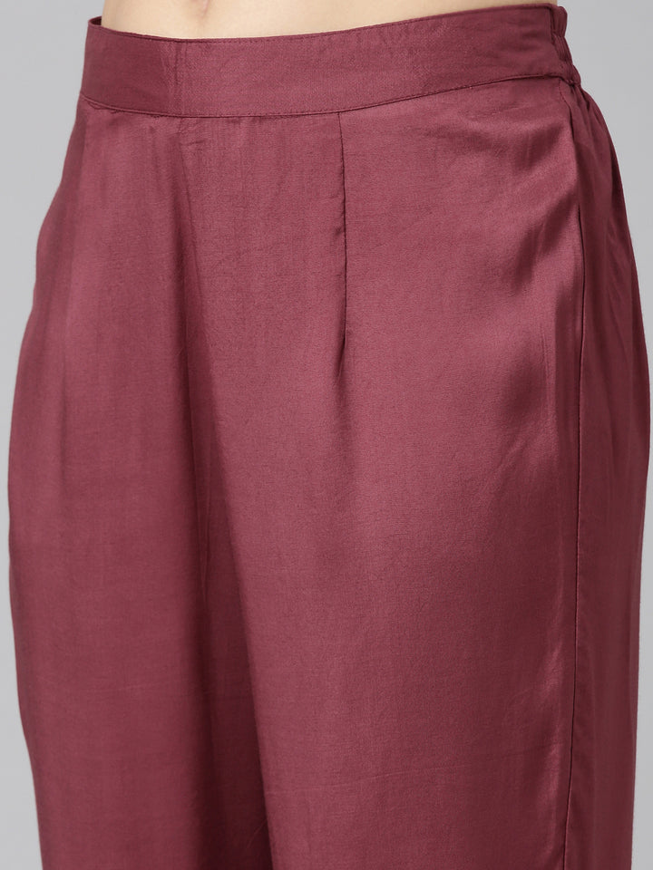 Neerus Pink printed straight kurta set with dupatta - detail view 3