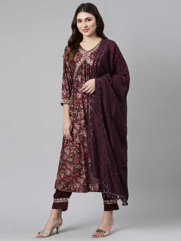 Neerus Purple printed straight kurta set with dupatta - detail view 2