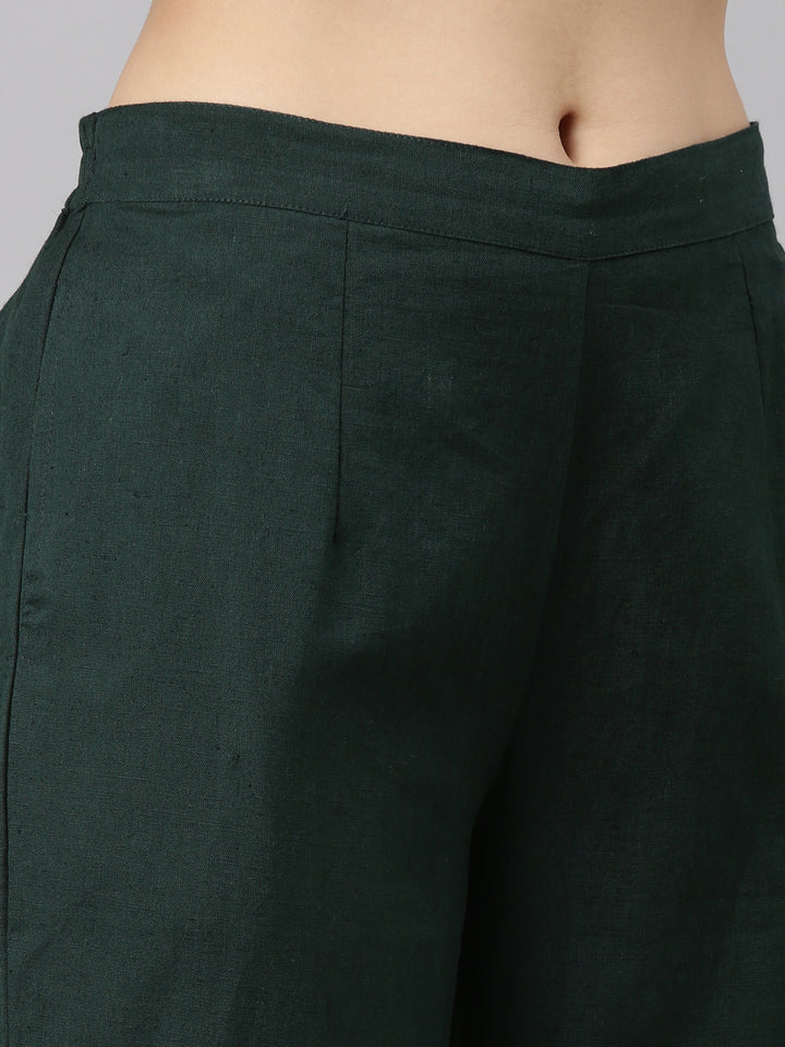 Neerus Green printed straight kurta set with trousers - detail view 3