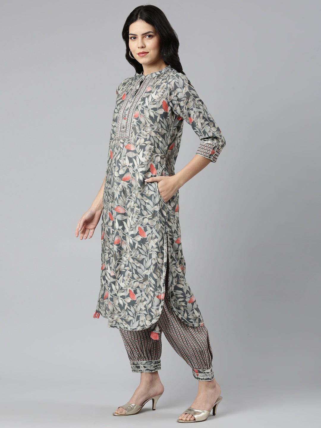 Neerus Grey printed straight kurta set with dupatta - back view