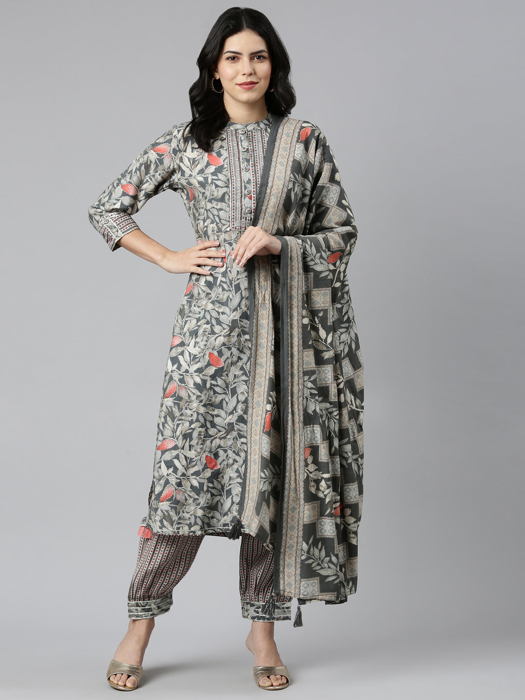 Neerus Grey printed straight kurta set with dupatta - detail view 2