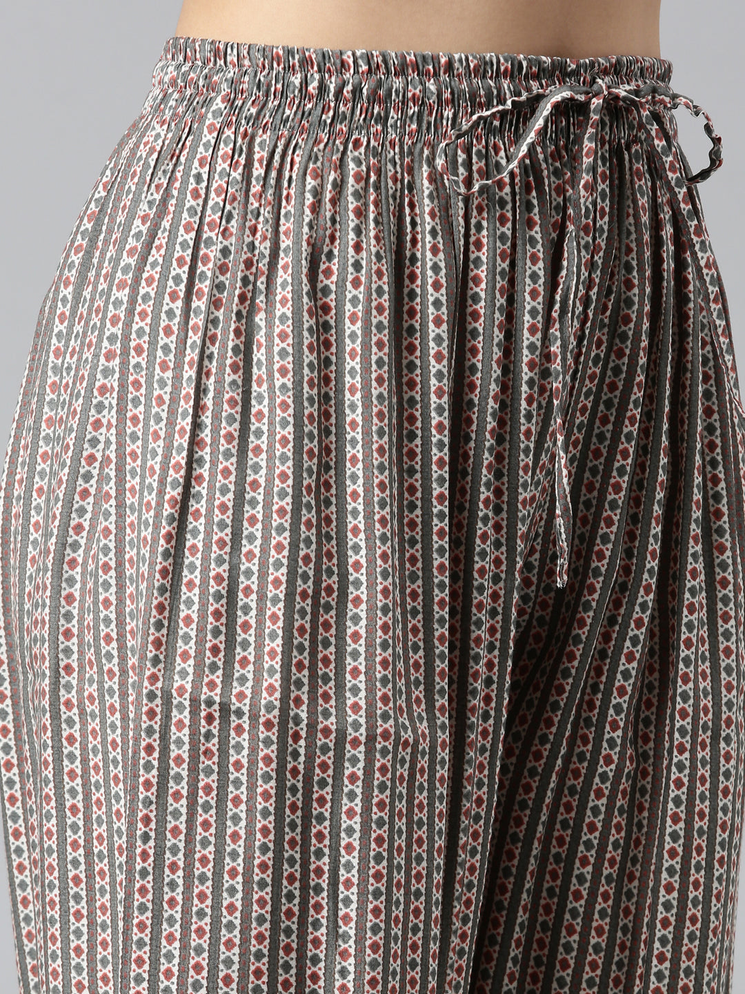 Neerus Grey printed straight kurta set with dupatta - detail view 3