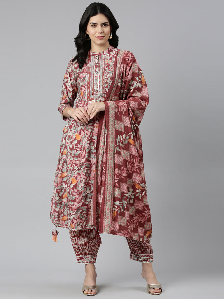 Neerus Pink printed straight kurta set - detail view 2