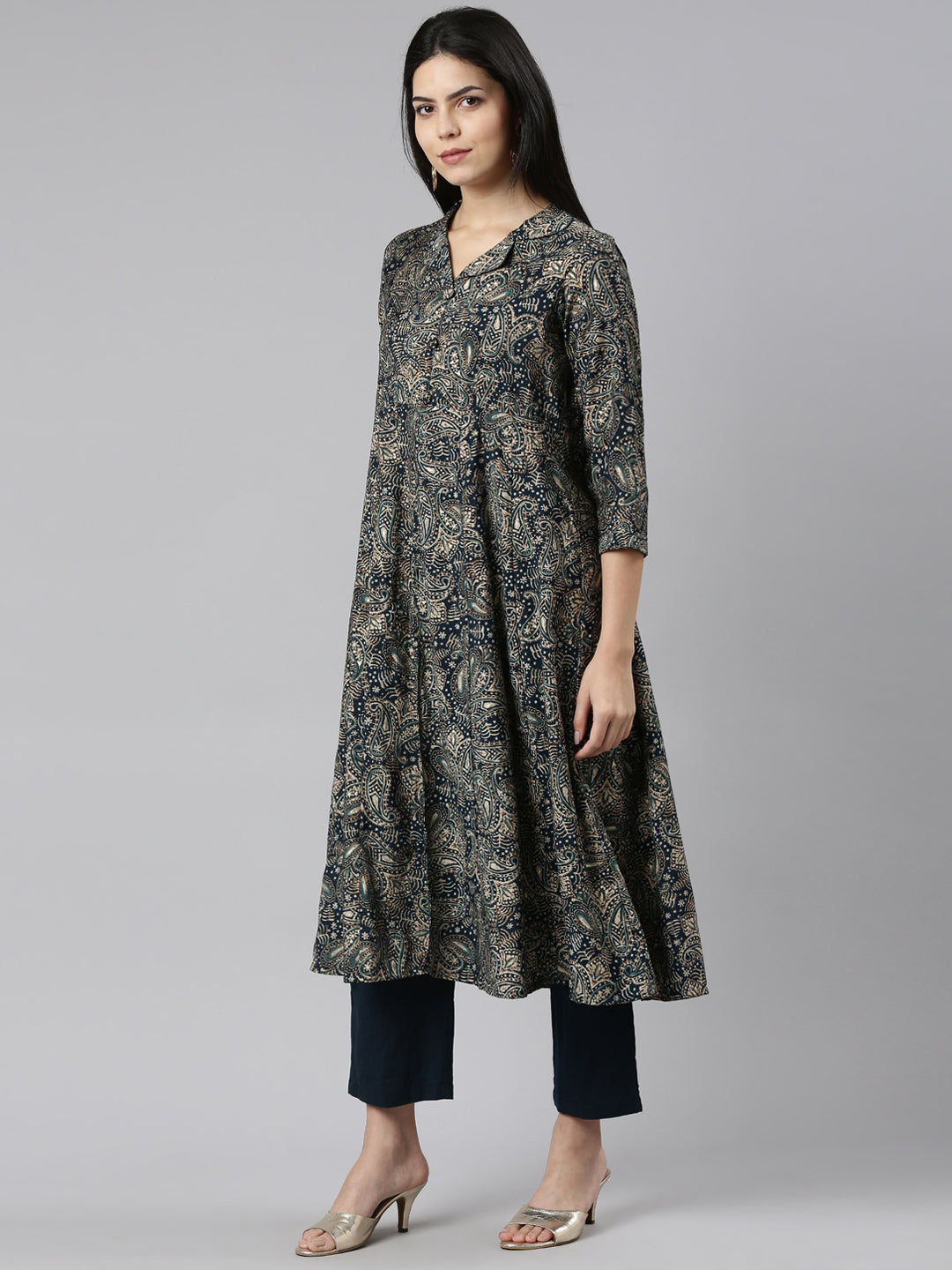 Neerus Green printed straight kurta set with trouser - back view