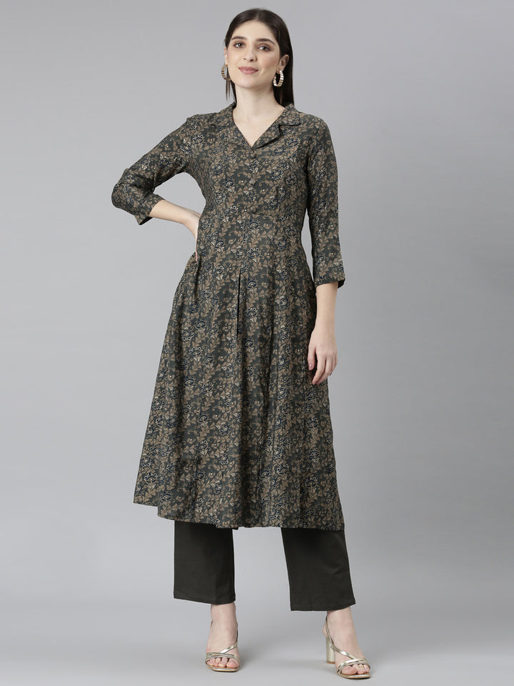 Neerus Grey printed floral kurta set with trousers - front view