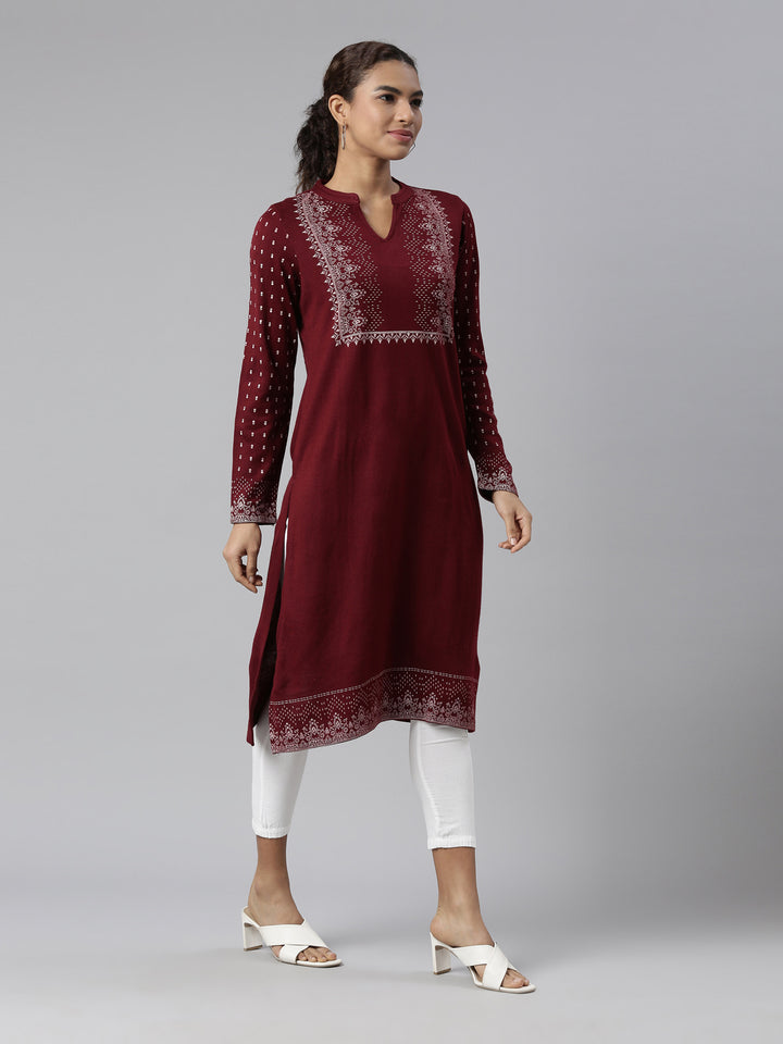 Neerus Winter Wear Maroon Floral Printed Acrylic Kurta For Women