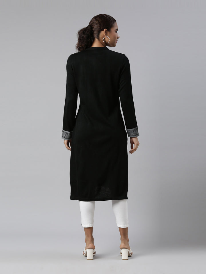 Neerus Winter Wear Black Ethnic Motifs Printed Acrylic Kurta For Women