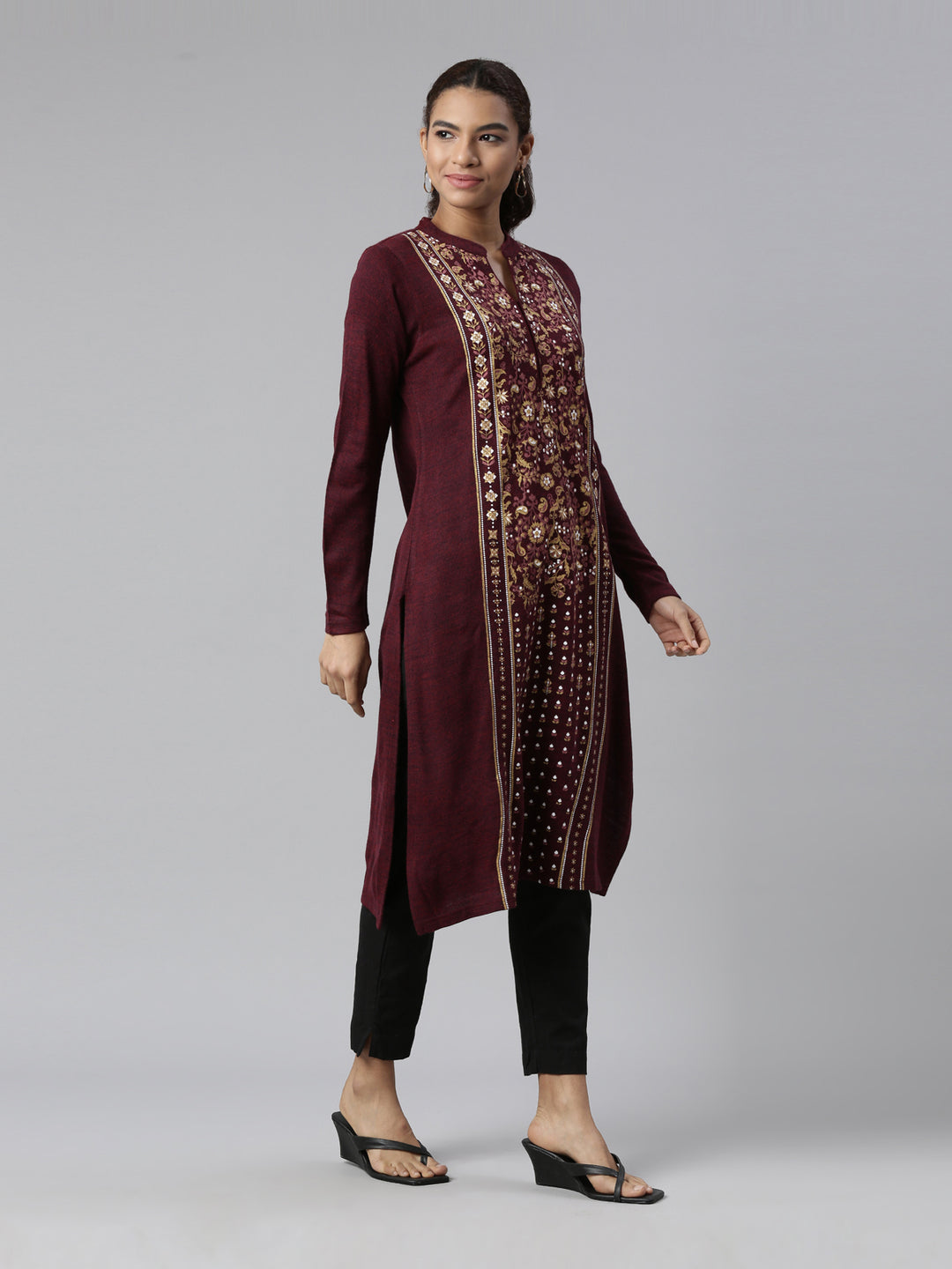 Neerus Winter Wear Magenta Floral Printed Thread Work Acrylic Kurta For Women