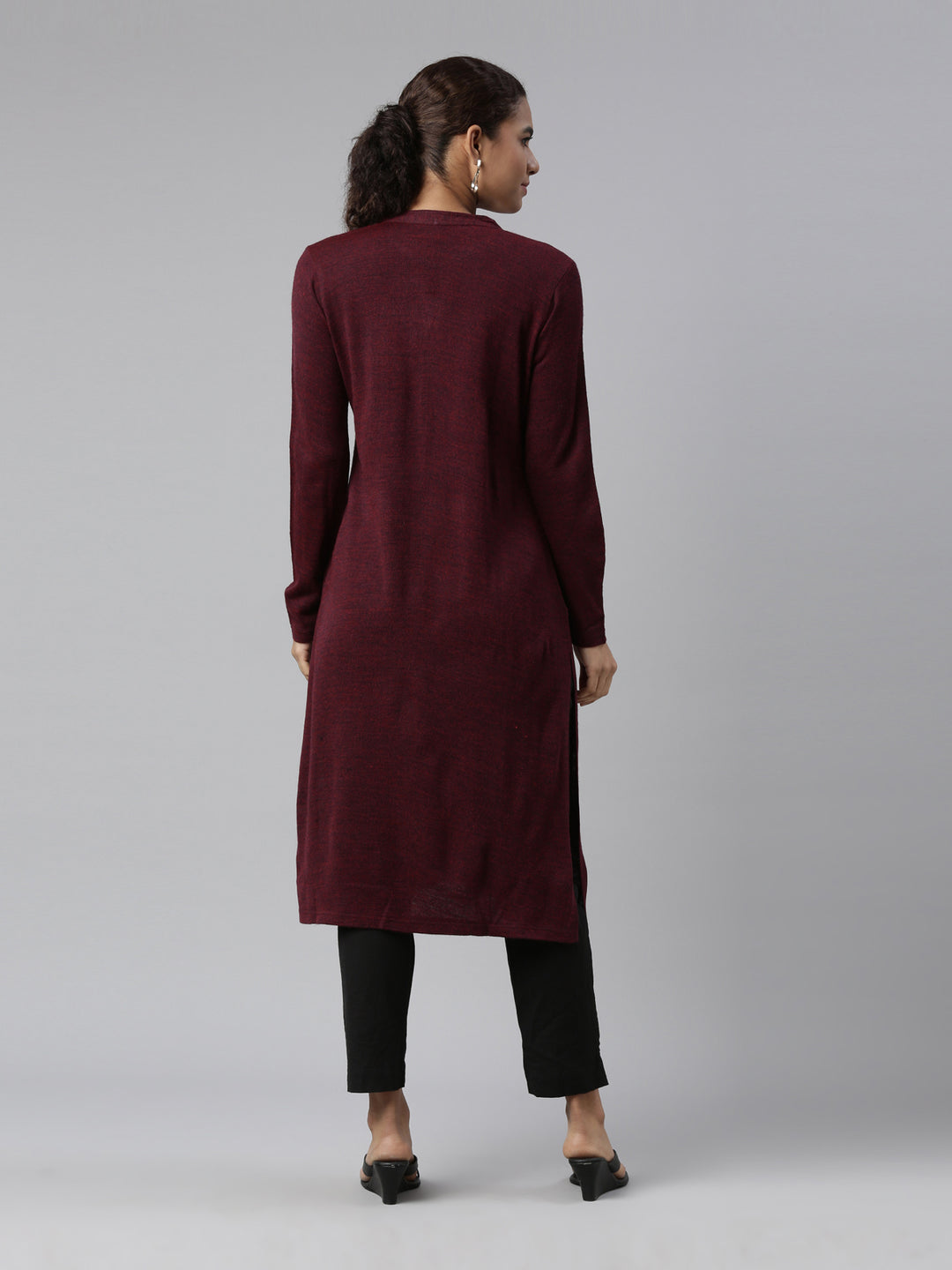 Neerus Winter Wear Magenta Floral Printed Thread Work Acrylic Kurta For Women