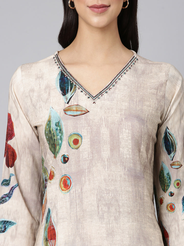 Neerus Beige Casual Floral Straight Kurtas