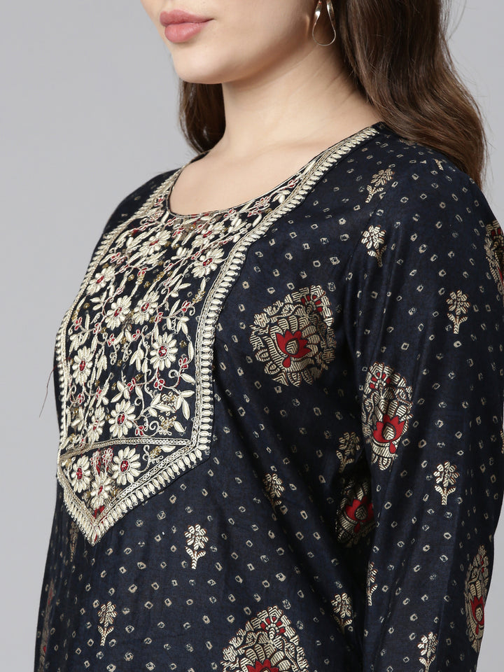 Neerus Blue printed straight kurta set with trouser and dupatta - detail view 1