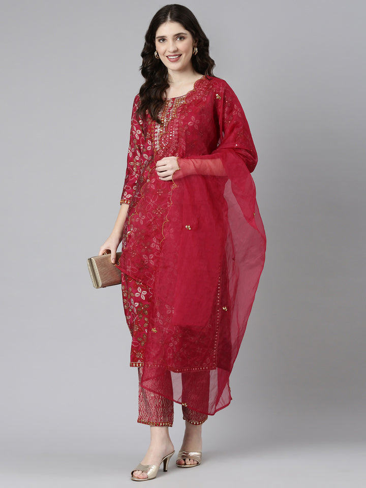 Neerus Pink printed straight kurta set with dupatta - detail view 2