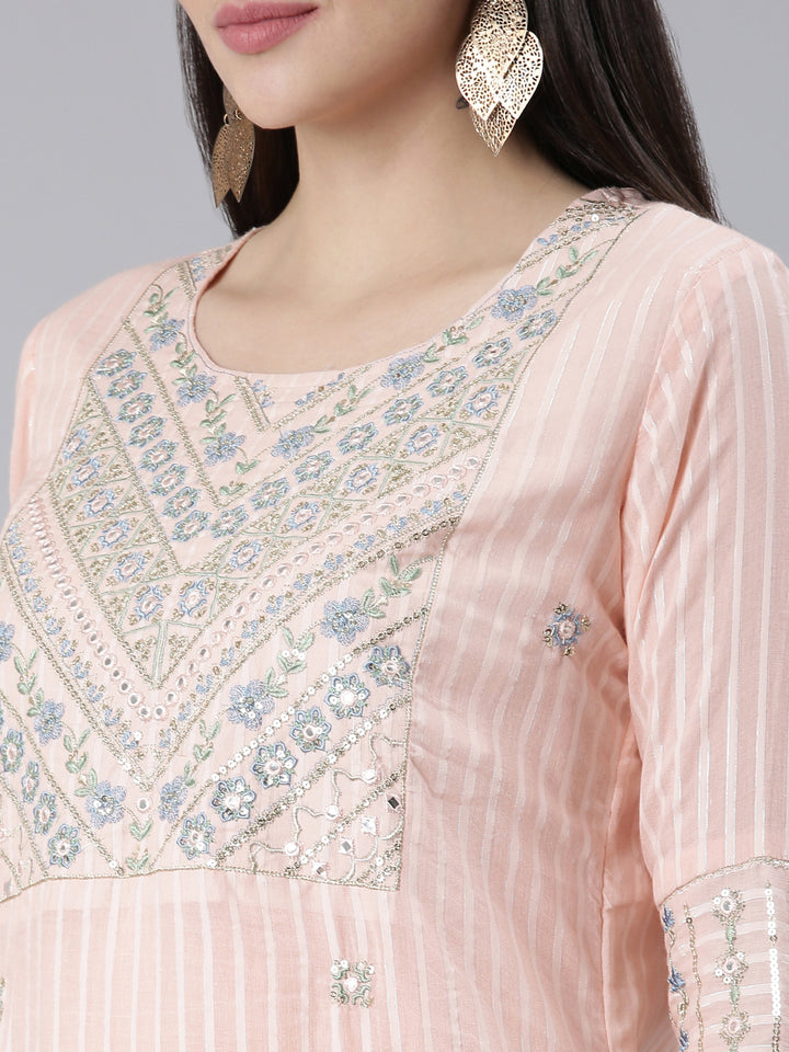Neerus Peach Regular Straight Printed Kurta And Trousers With Dupatta