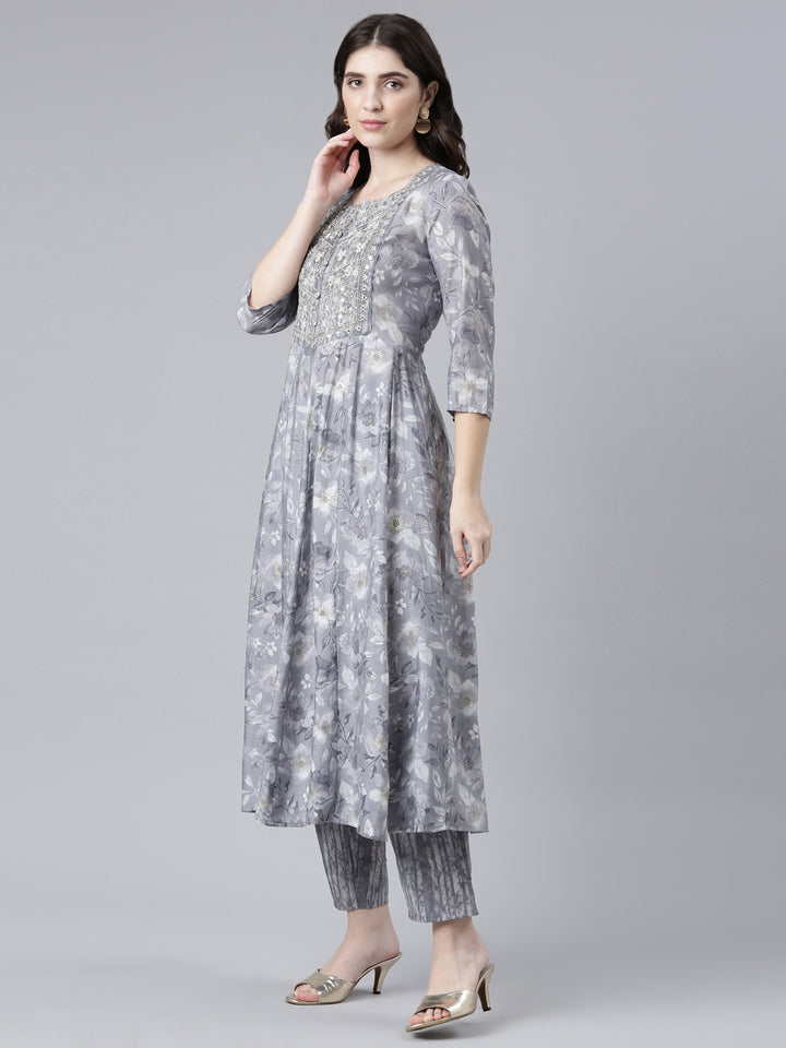 Neerus Grey printed straight kurta set with trouser and dupatta - back view
