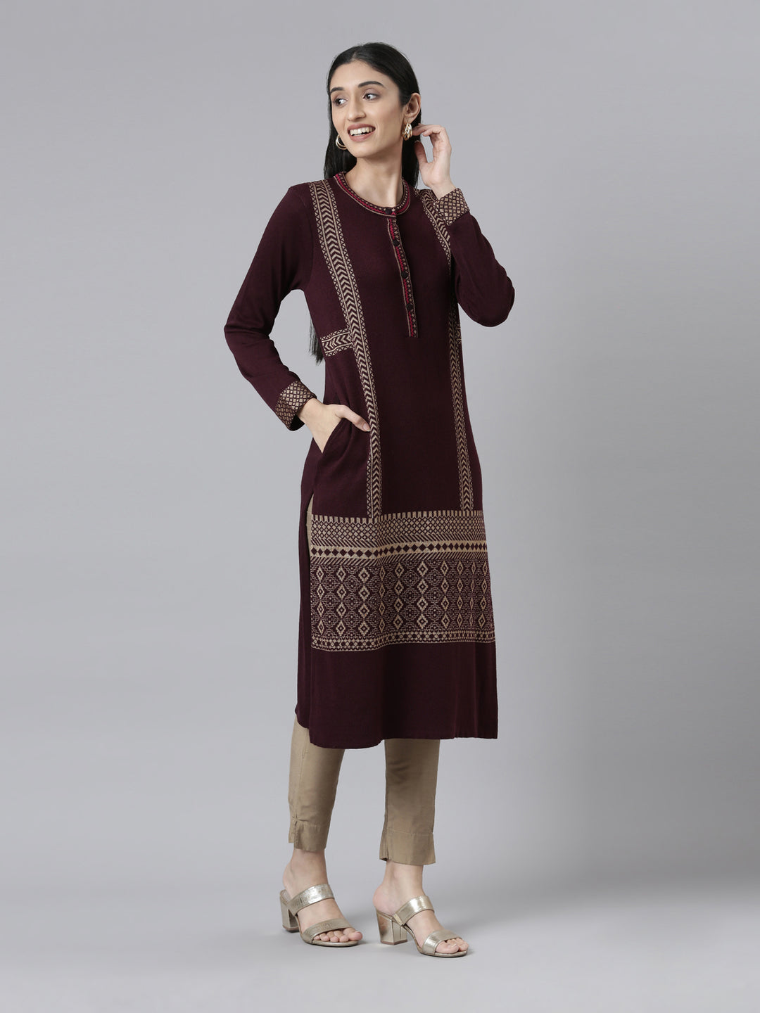 Neerus Women Woven Design Acrylic Kurta