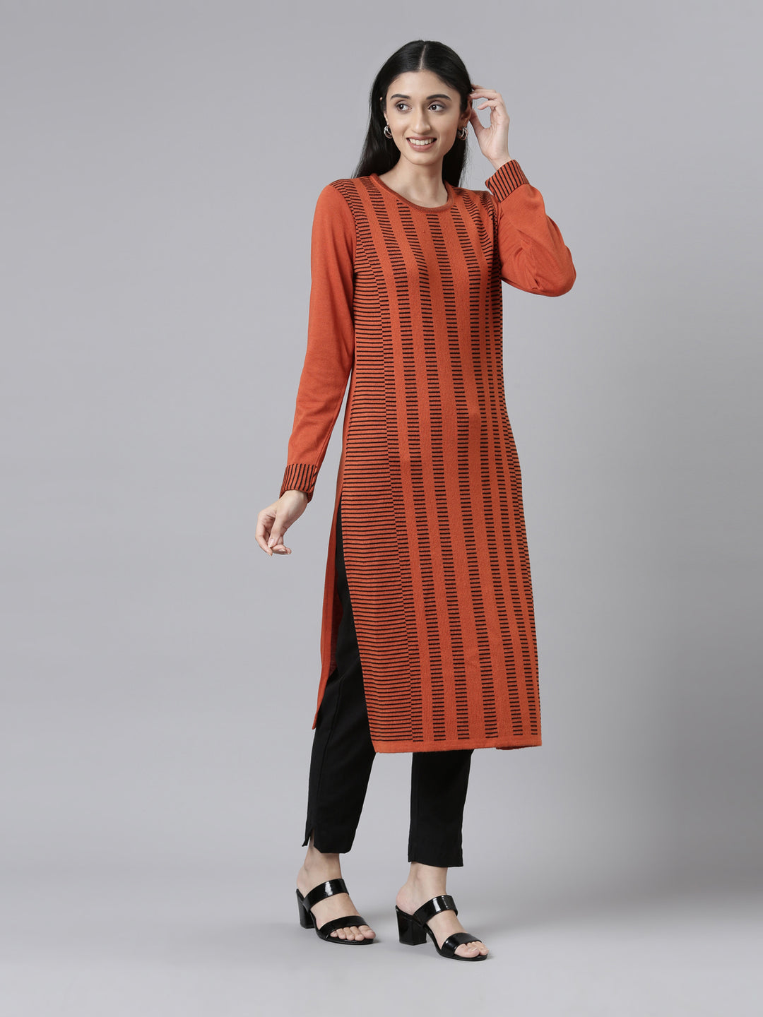 Neerus Winter Wear Woven Design Acrylic Kurta For Women