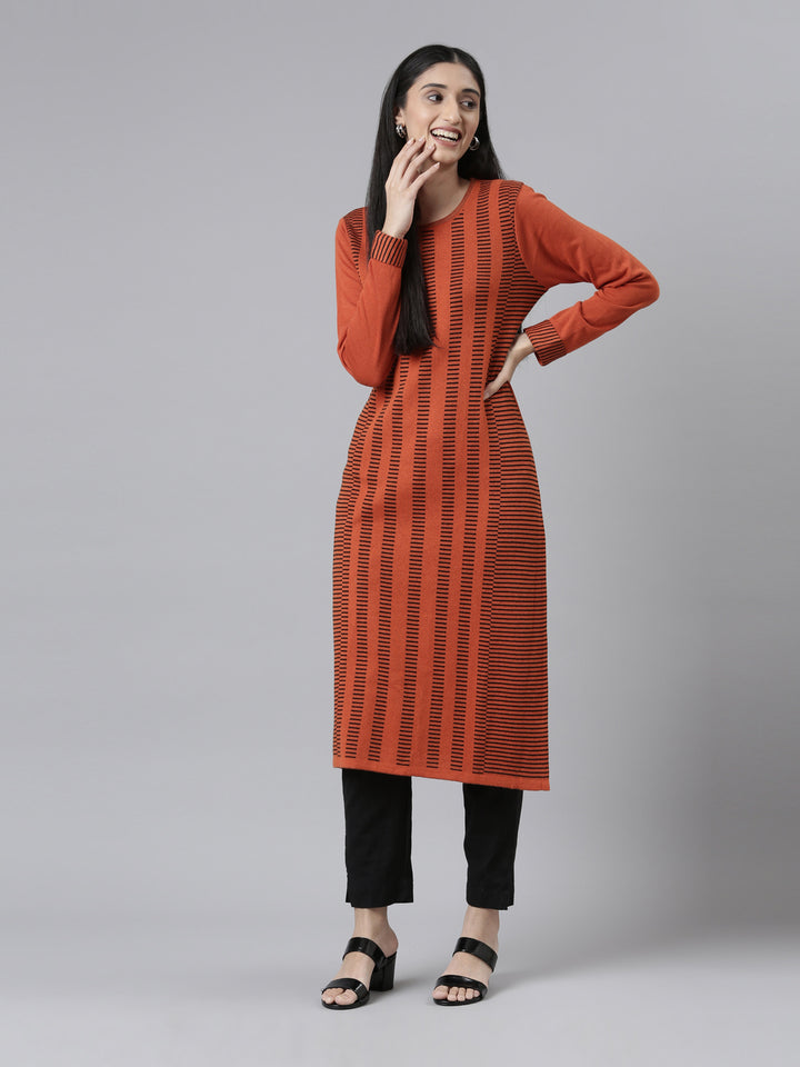 Neerus Winter Wear Woven Design Acrylic Kurta For Women
