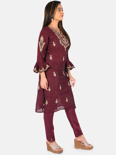 Neerus Women Burgundy Embroidered Straight Kurta