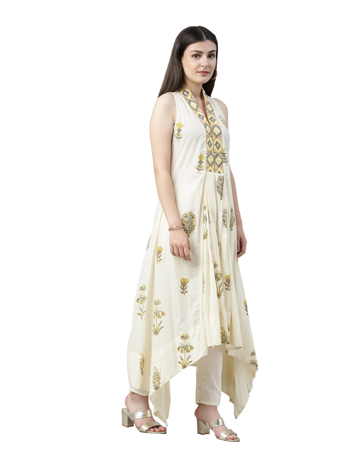 Neerus Women Cream-Coloured Printed Kurta with Salwar