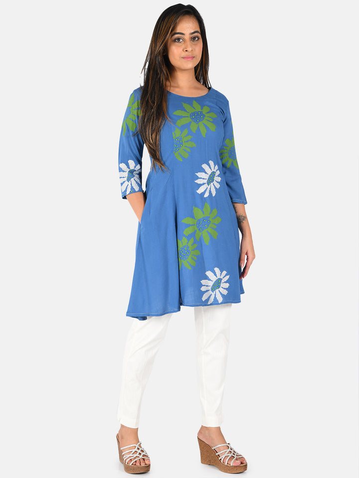 Neerus Blue floral printed beaded kurta - detail view 2