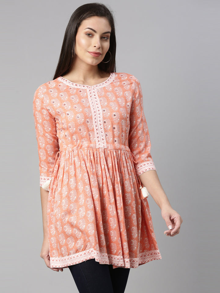 Neerus Women Coral  White Floral Printed Sequinned Pleated Kurti
