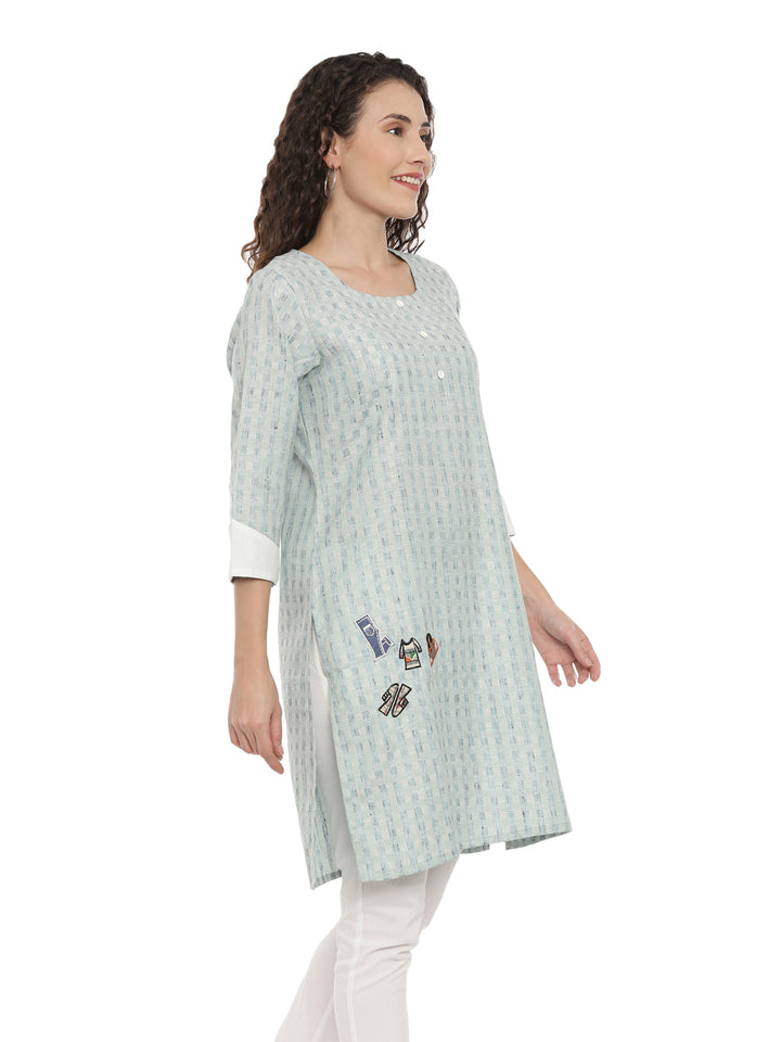 Neerus Green cotton printed straight kurta - back view
