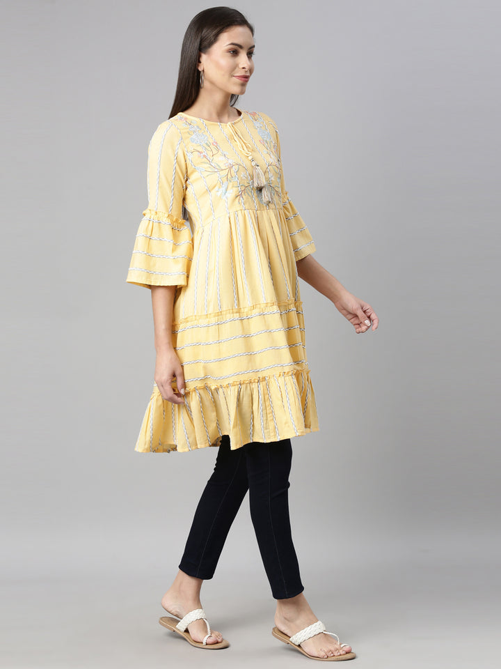Neerus Yellow  White Floral Yoke Design Flared Sleeves Tiered Kurti