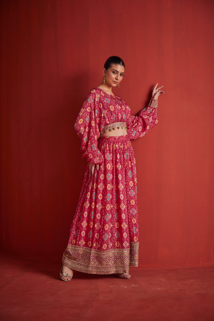 Neerus Pink crepe co-ord fusion set - back view