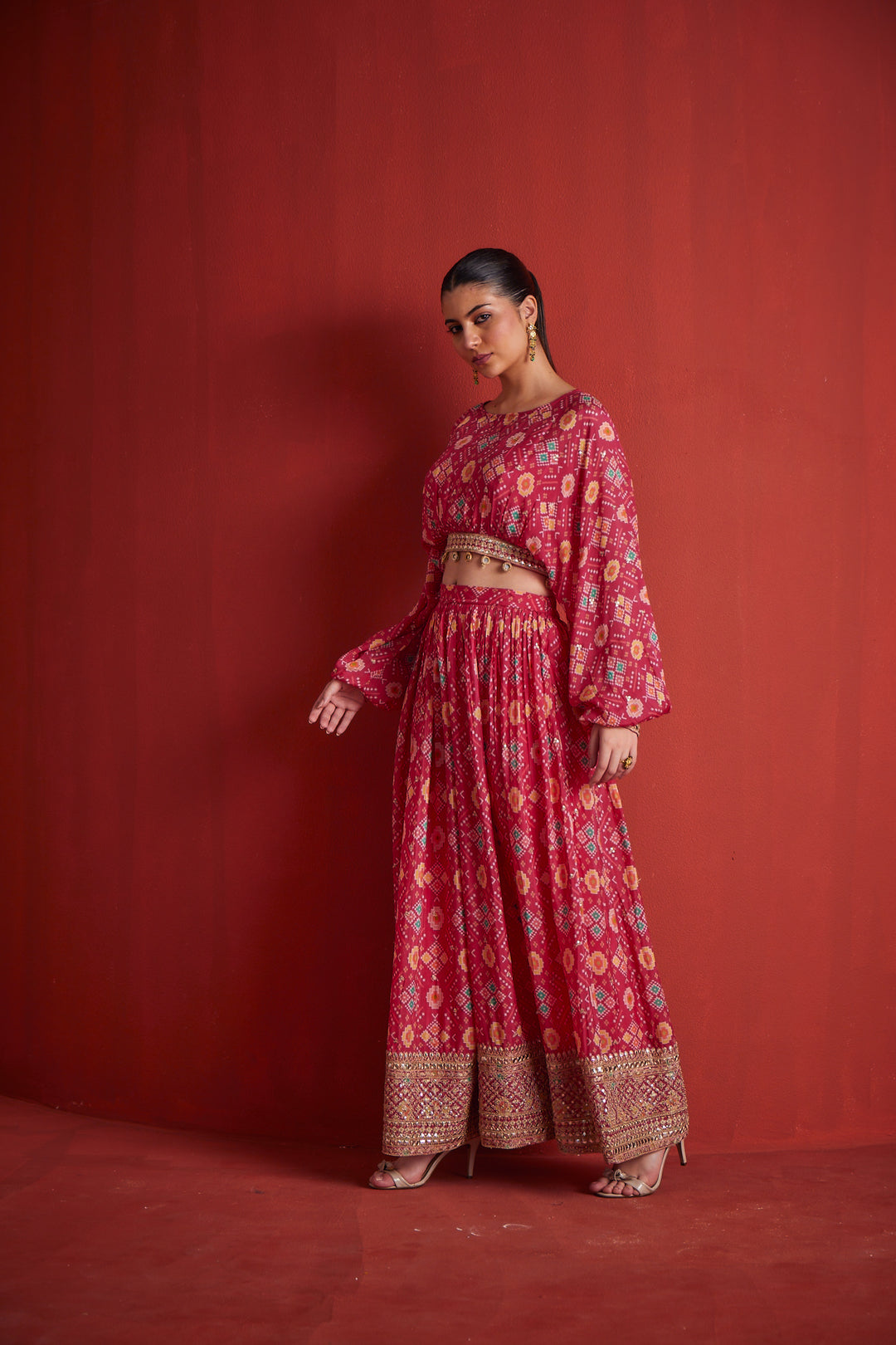 Neerus Pink crepe co-ord fusion set - side view