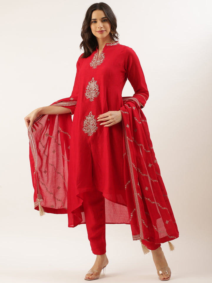 Red Embroidered Vichitra Tail Cut Set