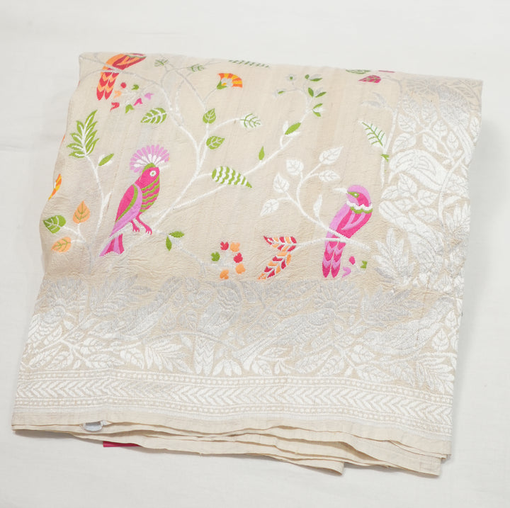 Cream Pure Handloom Tussar Saree With All Over MultiColour Birds