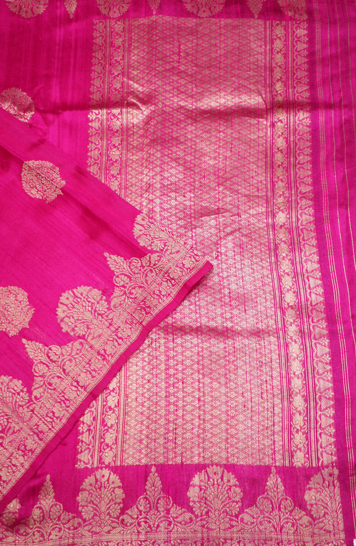 Pink Pure Soft Silk Saree With Contrast Blouse