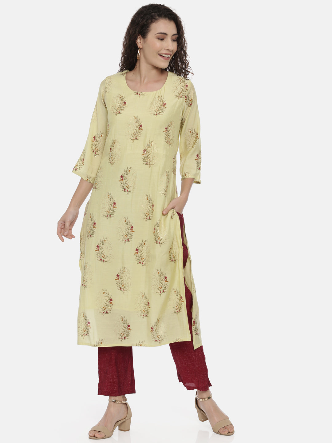 Neerus Women Green  Maroon Printed Kurta with Trousers