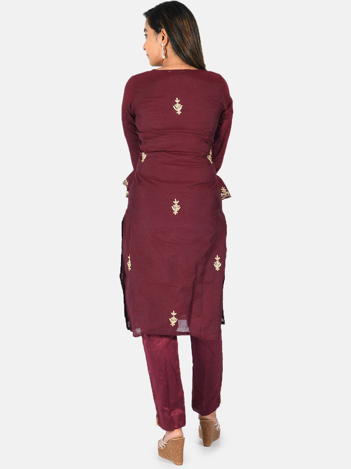 Neerus Maroon embroidered straight kurta - side view
