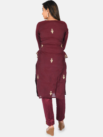 Neerus Women Burgundy Embroidered Straight Kurta