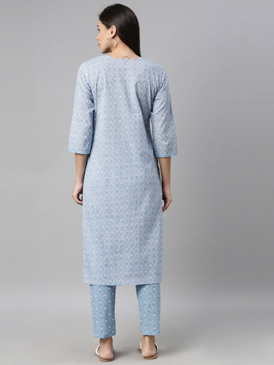 Neerus Women Blue Printed Thread Work Kurta with Trousers