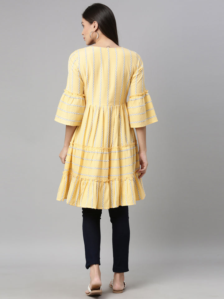 Neerus Yellow  White Floral Yoke Design Flared Sleeves Tiered Kurti